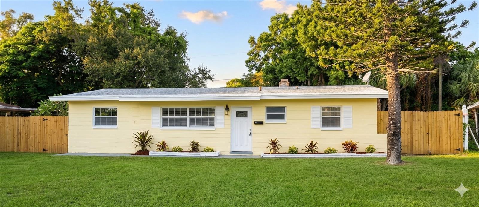 4161 Bluefish Dr SE, St Petersburg, FL 33705