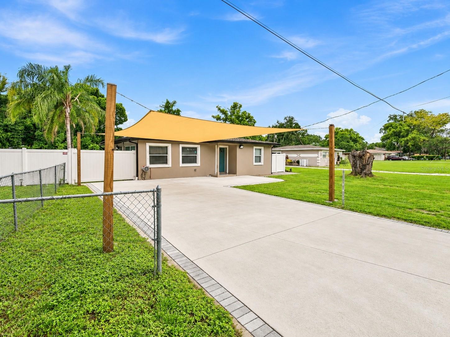 1803 E Annona Ave, Tampa, FL 33612