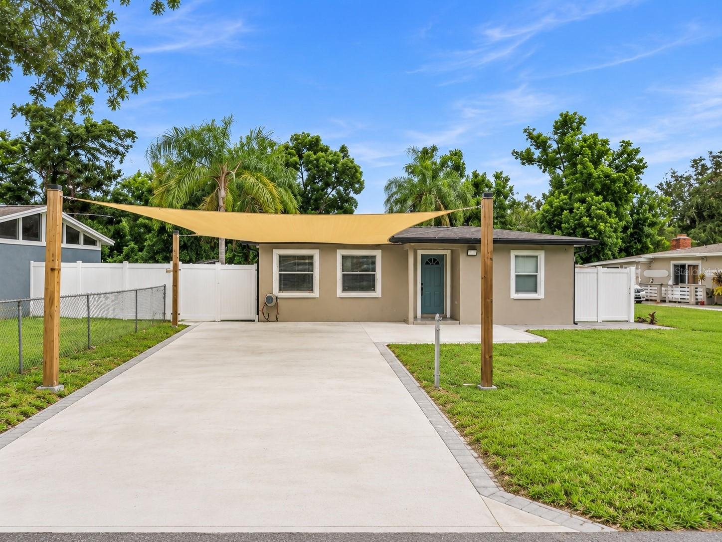 1803 E Annona Ave, Tampa, FL 33612