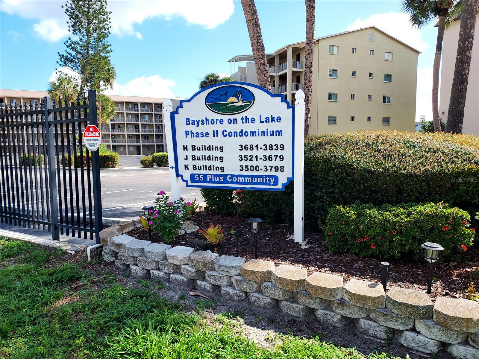 3520 Lake Bayshore Dr #K111, Bradenton, FL 34205