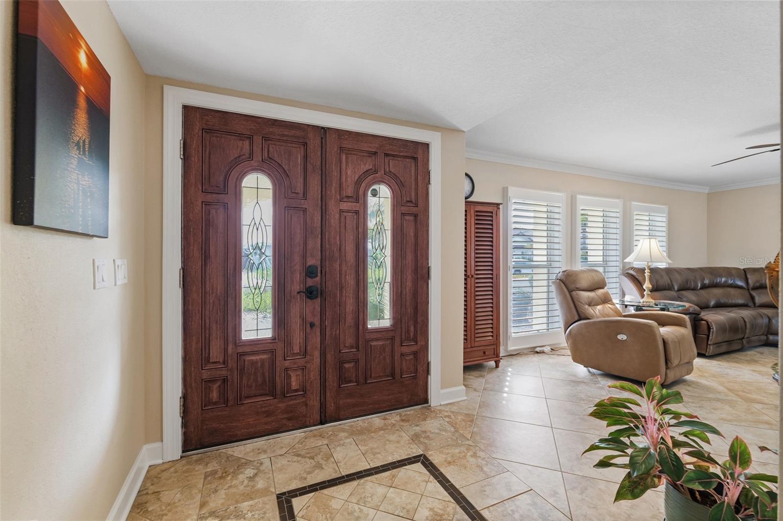 5860 Leeland St S, St Petersburg, FL 33715