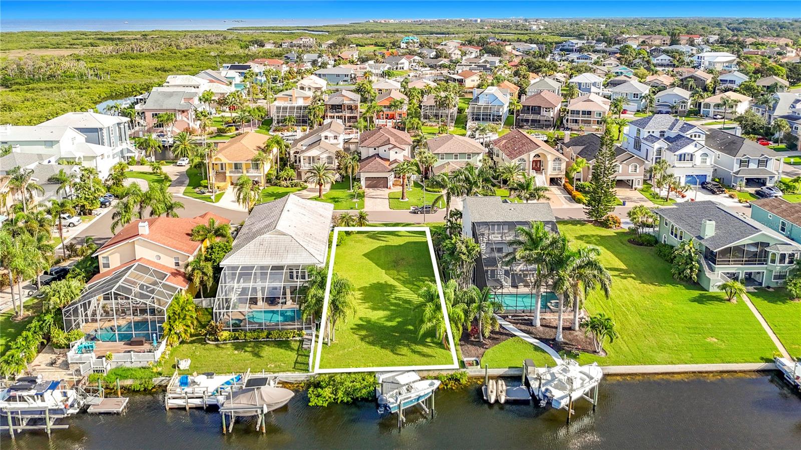 4330 Sanddollar Ct, New Port Richey, FL 34652