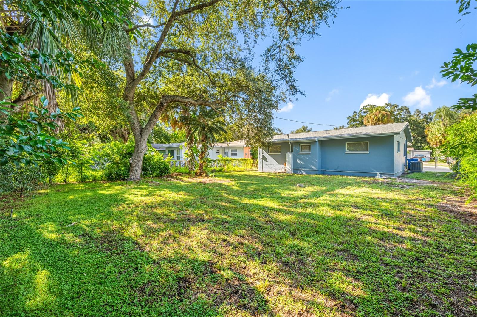 8056 30th Ave N, St Petersburg, FL 33710