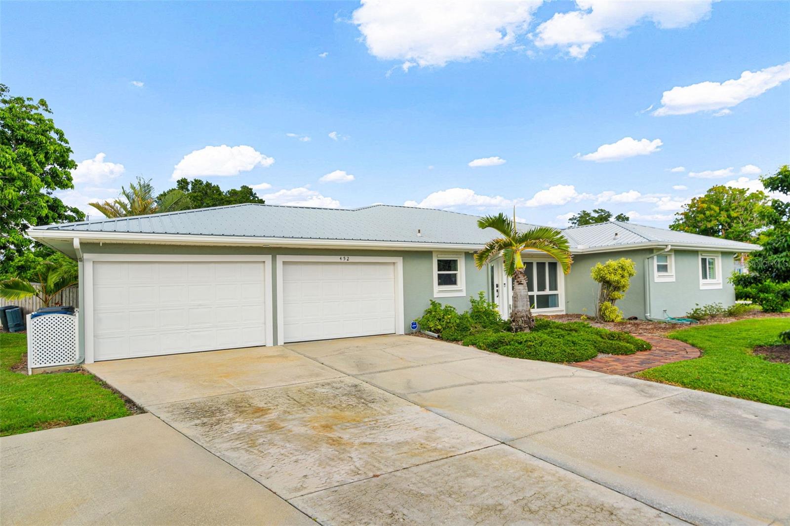 452 50th St W, Palmetto, FL 34221