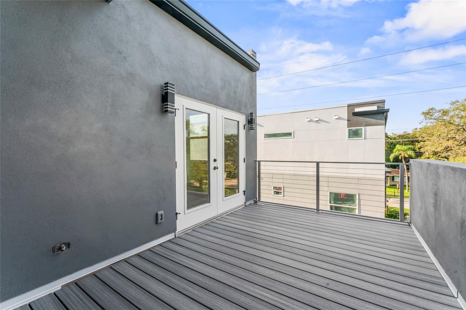809 W Linebaugh Ave #2B, Tampa, FL 33612