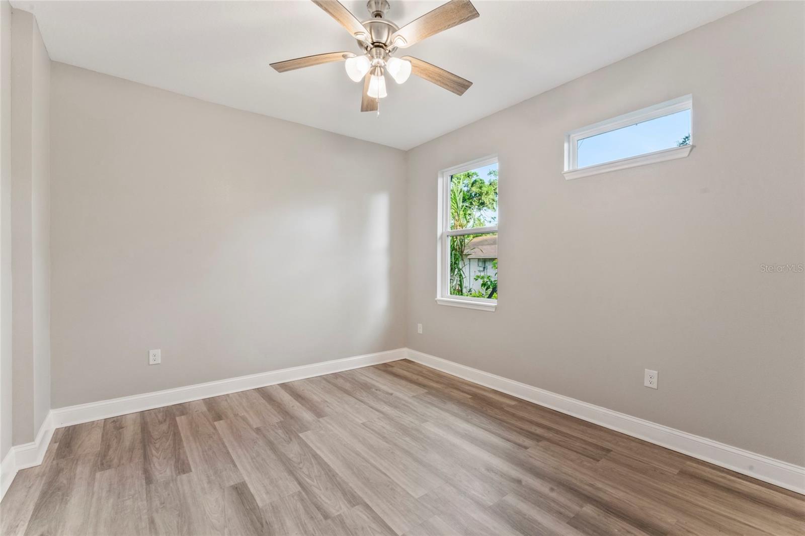 809 W Linebaugh Ave #2B, Tampa, FL 33612