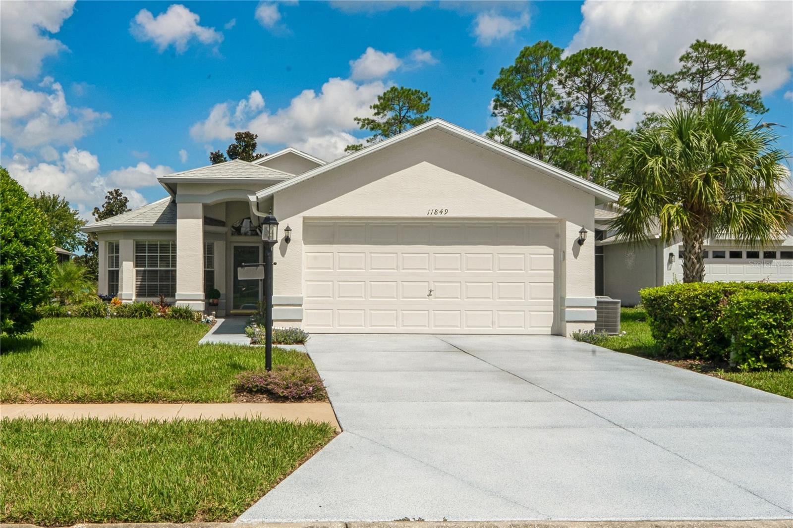 11849 Aranda Ct, Hudson, FL 34667