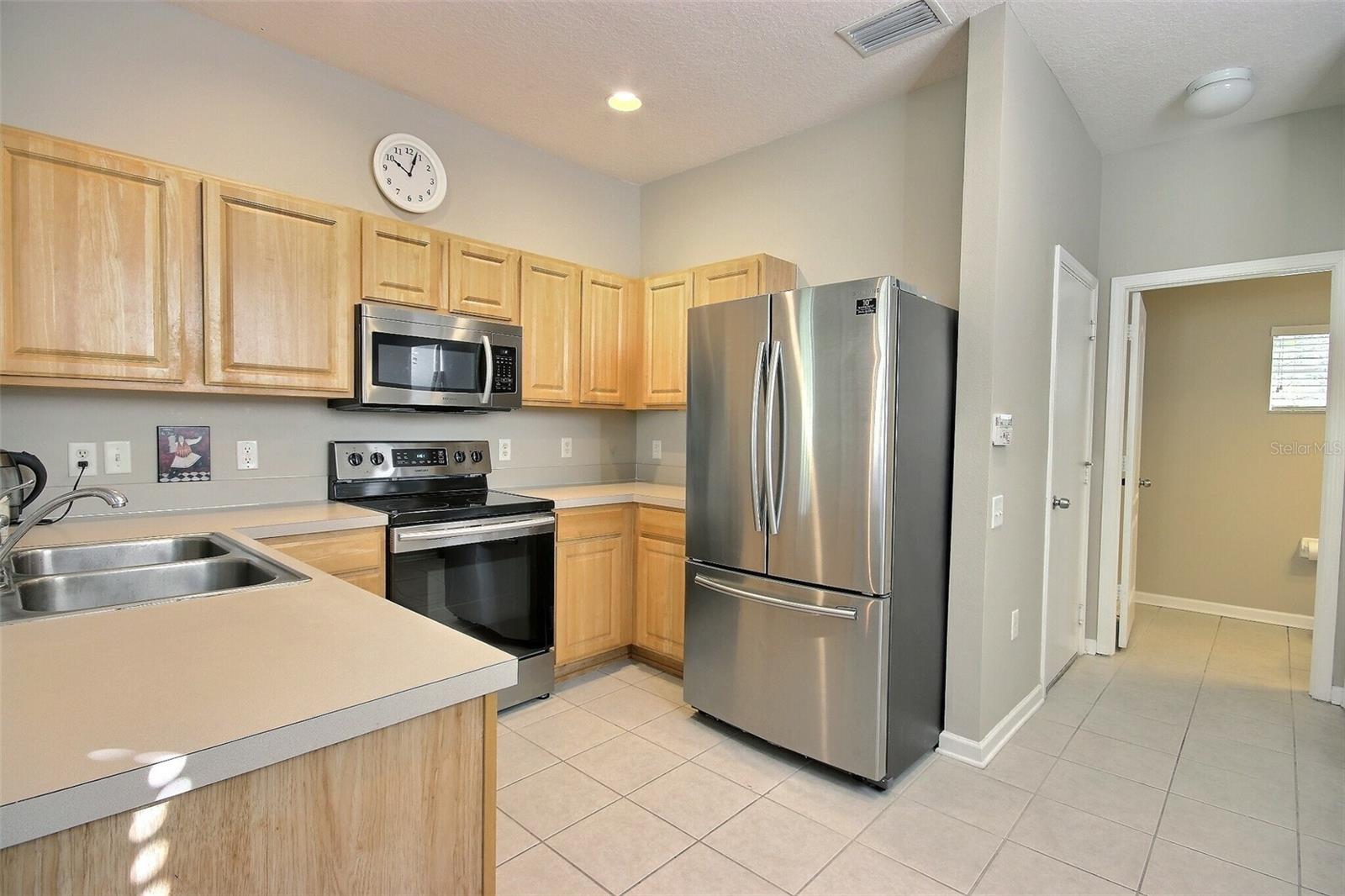 8238 72nd St E, Bradenton, FL 34201