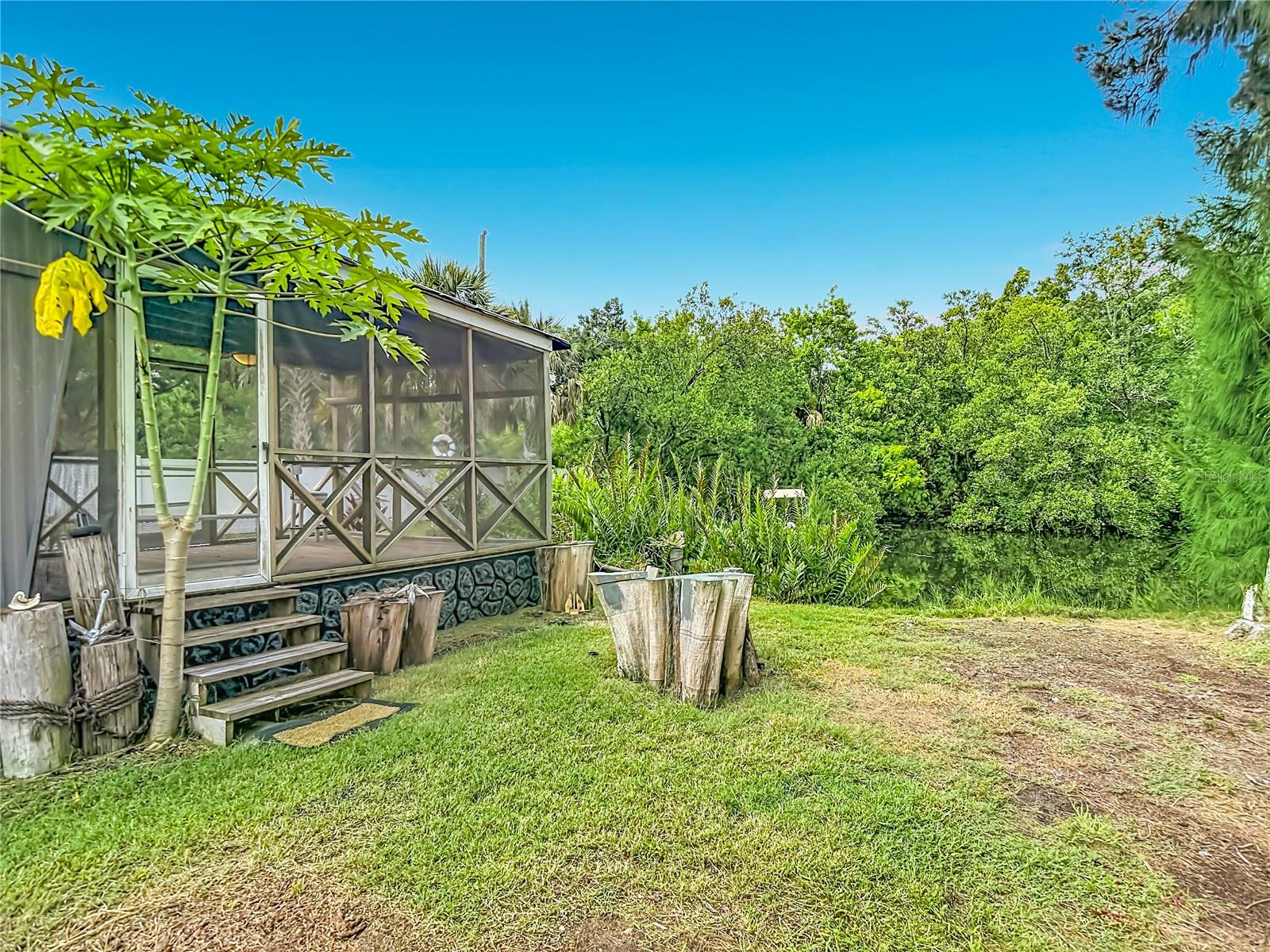 14529 Williams Ln, Hudson, FL 34667