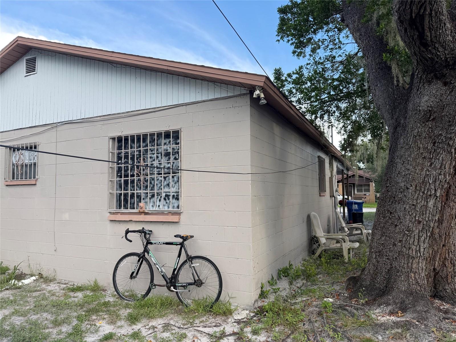 4710 8th Ave S, St Petersburg, FL 33711