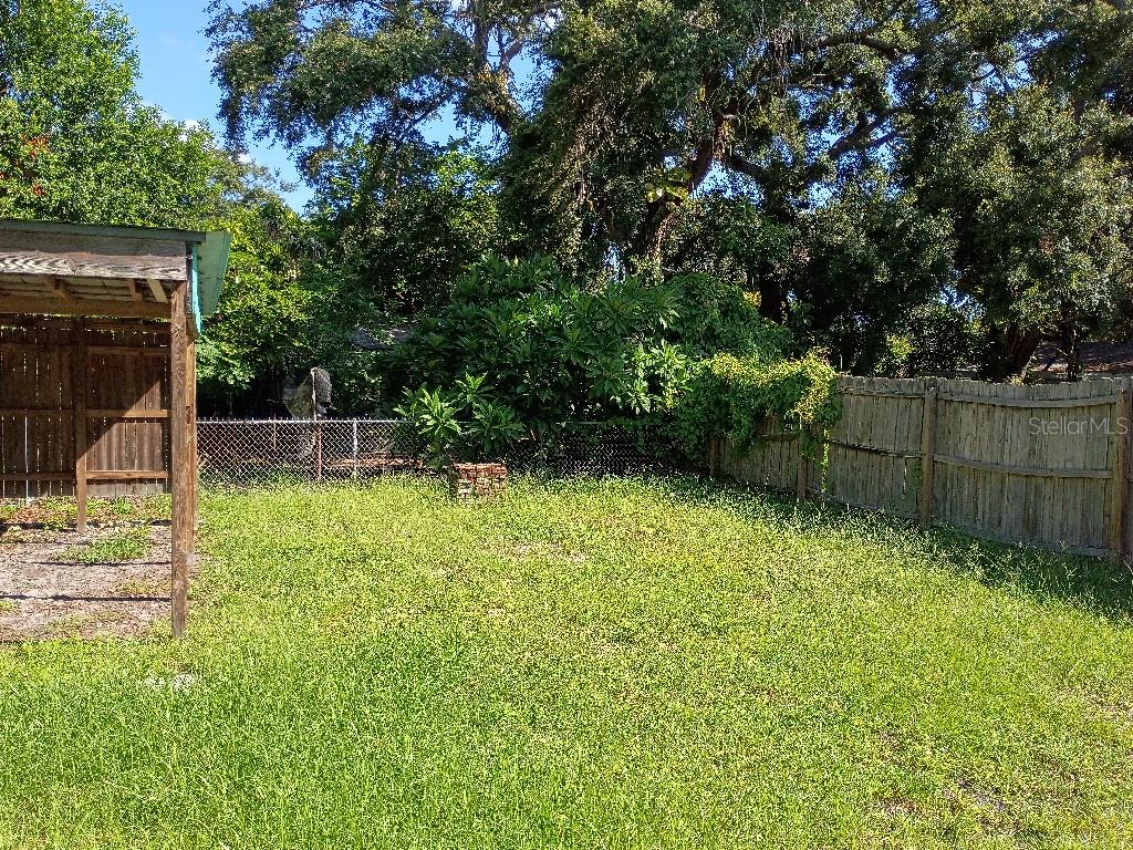 1307 New York Ave, Dunedin, FL 34698