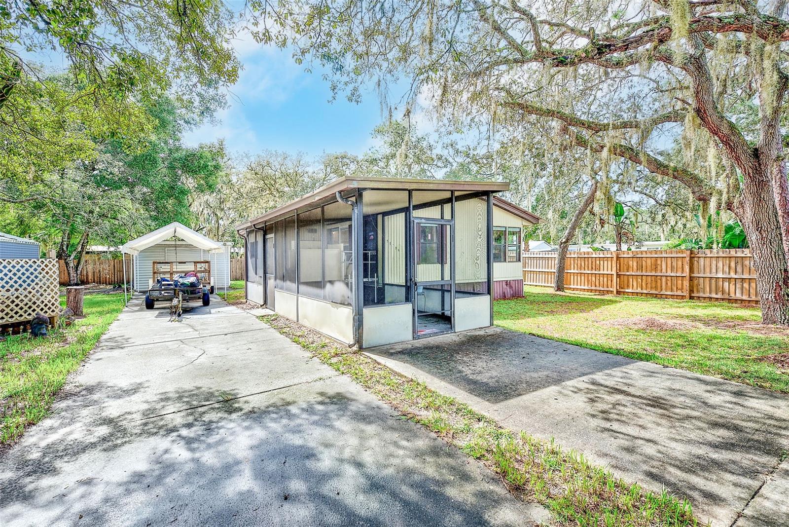 11704 Doaks St, New Port Richey, FL 34654