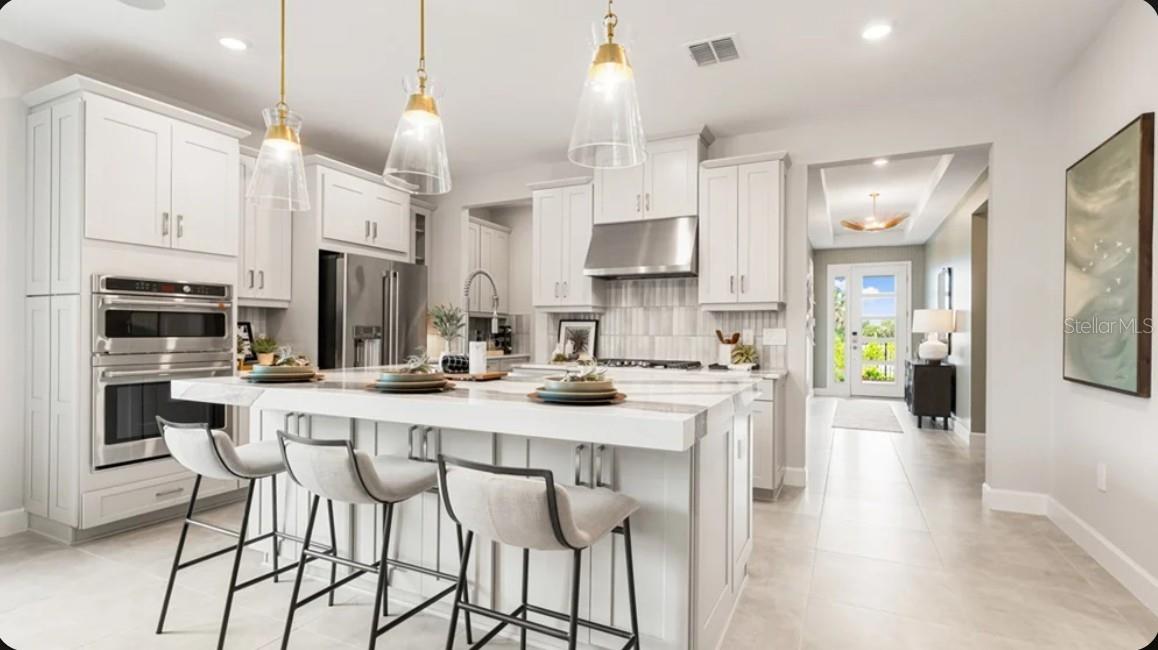 3022 Parapet Terrace Pl, Plant City, FL 33565