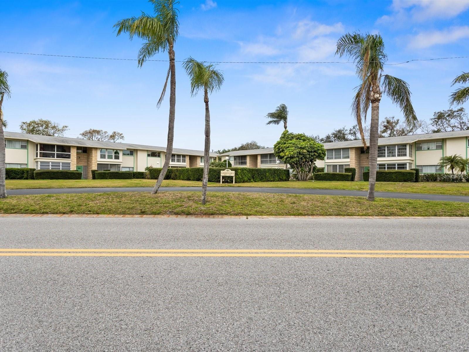 8301 Bardmoor Blvd #210, Seminole, FL 33777