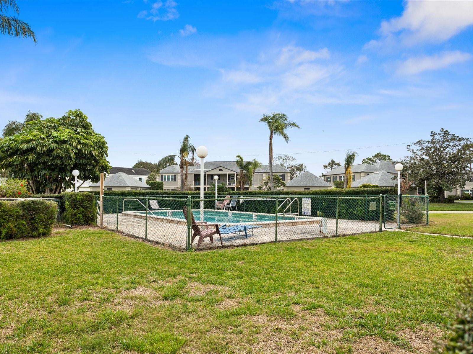 8301 Bardmoor Blvd #210, Seminole, FL 33777