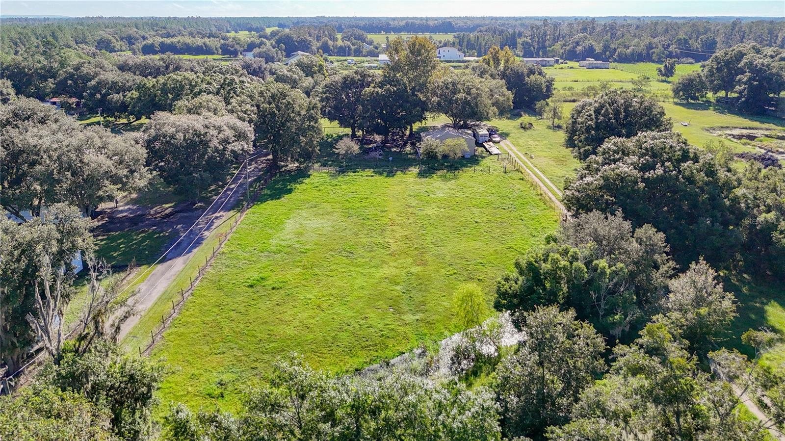 7102 Five Acre Rd, Plant City, FL 33565