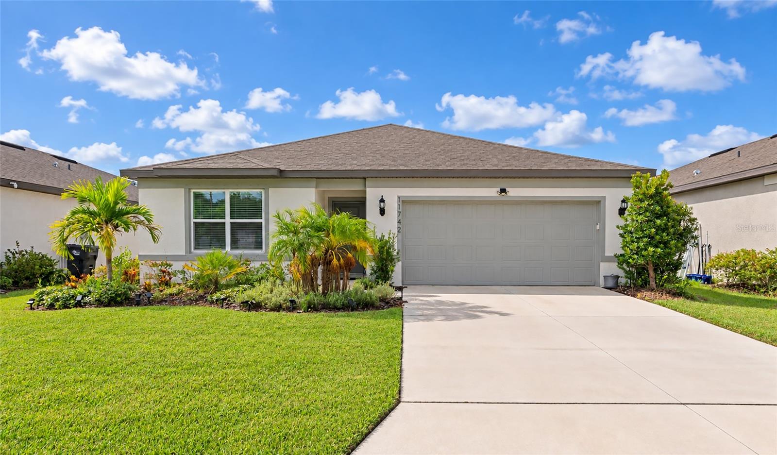 11742 Moonsail Dr, Parrish, FL 34219