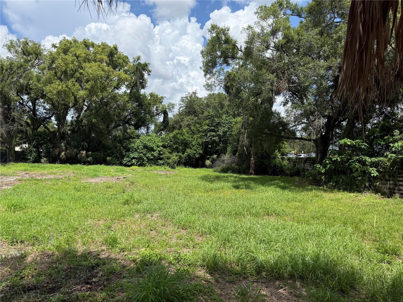3914 E Louisiana Ave, Tampa, FL 33610