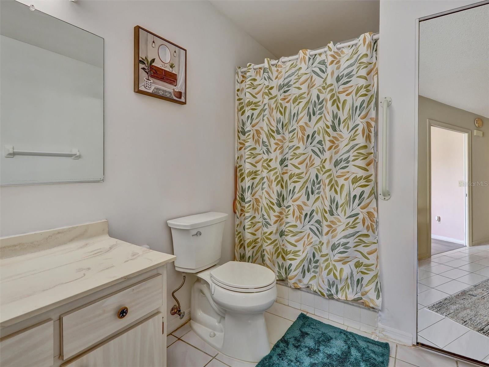 202 Cactusflower Ln, Sun City Center, FL 33573