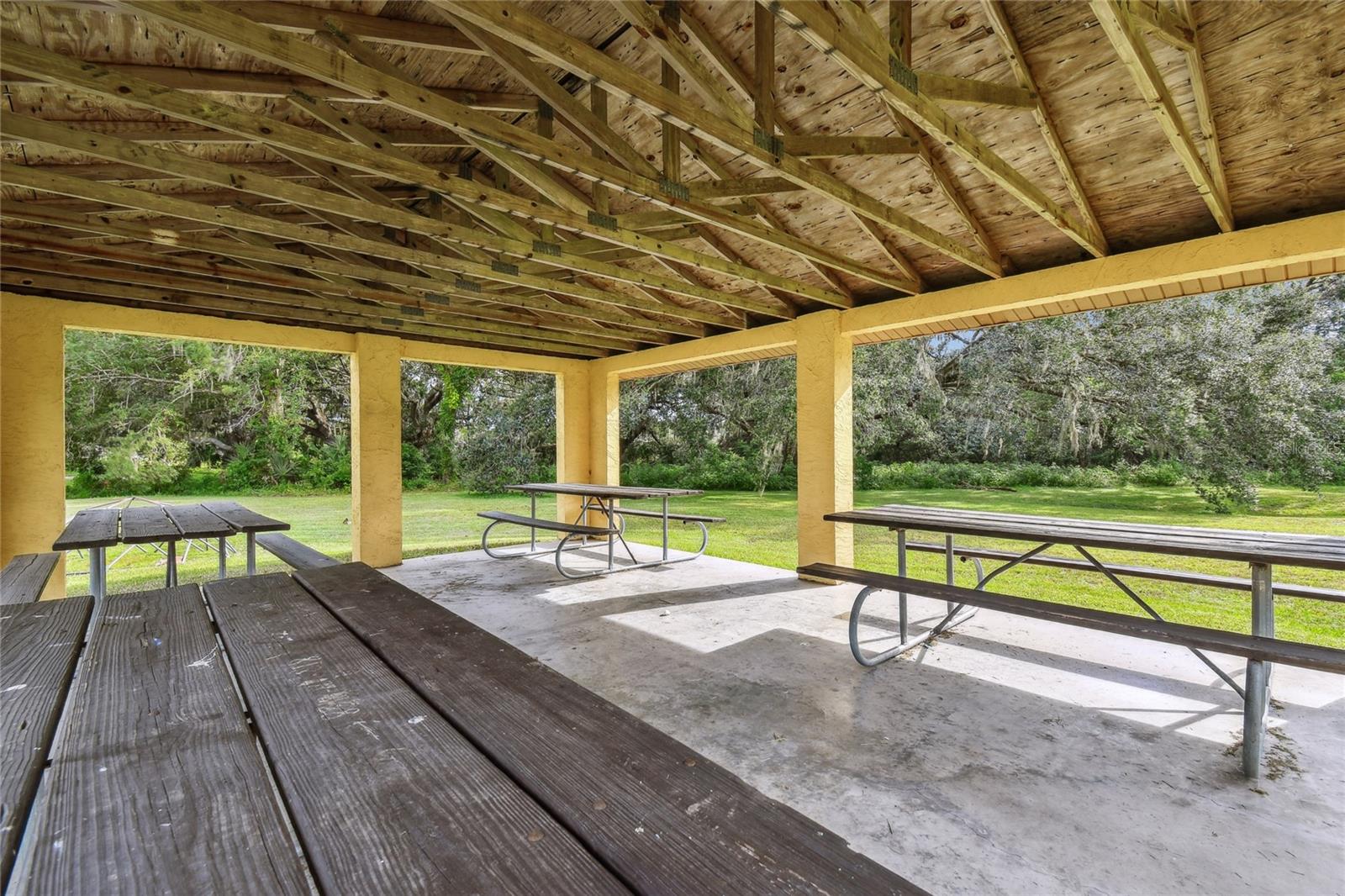 34906 Teeview Ln, Zephyrhills, FL 33541