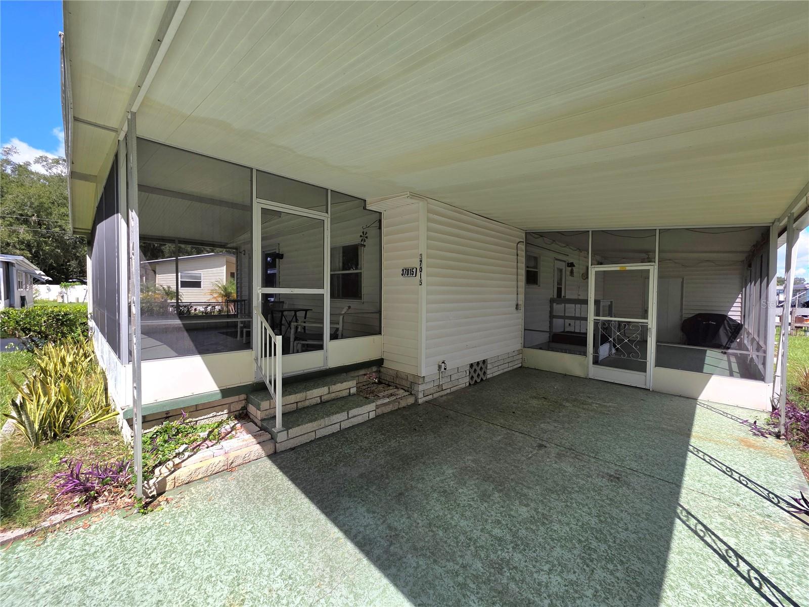 37015 Karen Ave, Zephyrhills, FL 33542