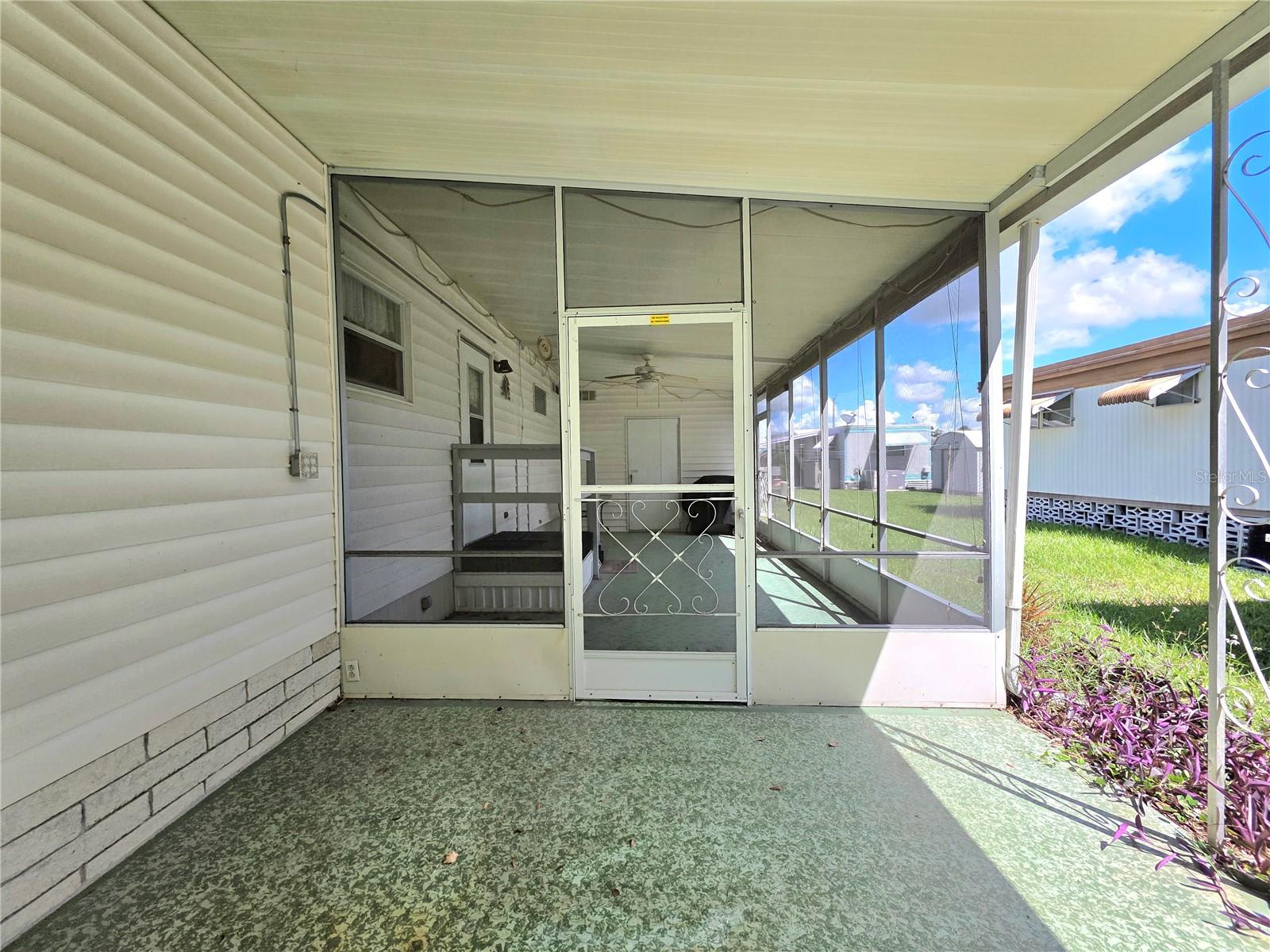 37015 Karen Ave, Zephyrhills, FL 33542