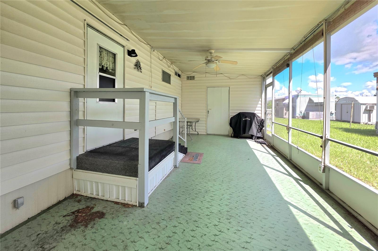 37015 Karen Ave, Zephyrhills, FL 33542