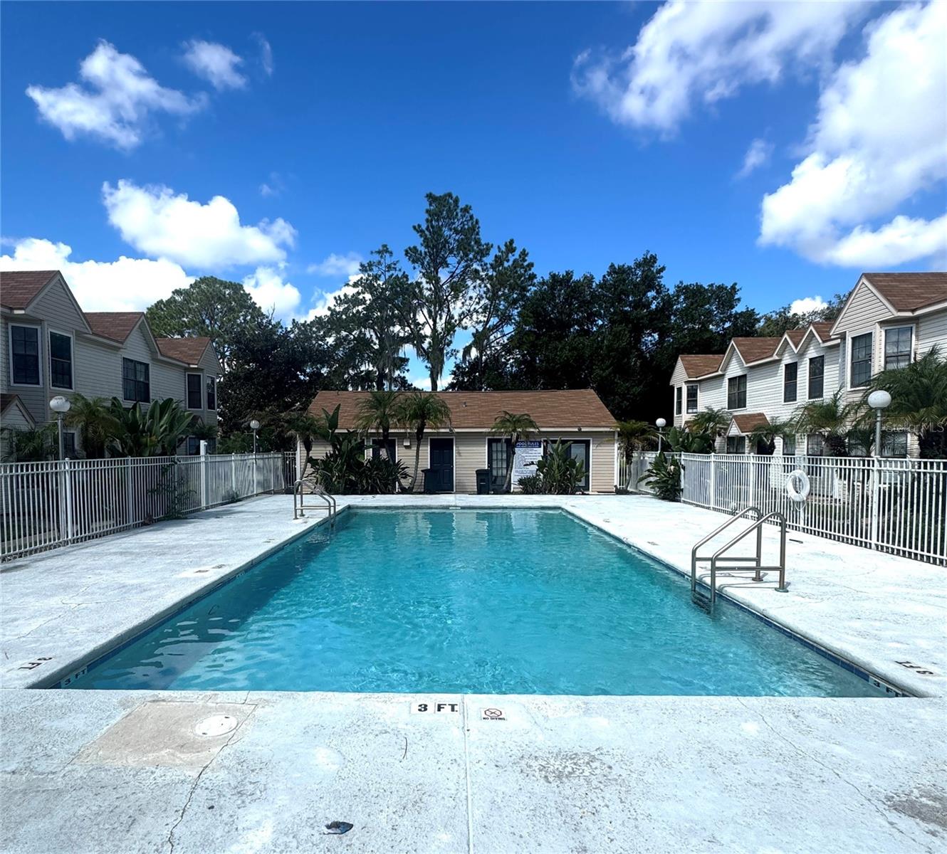2302 Maki Rd #24, Plant City, FL 33563