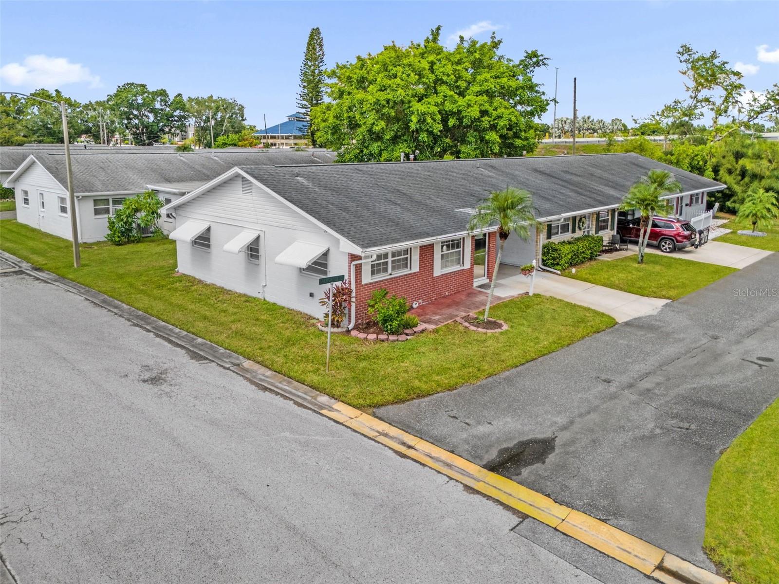 4999 Springwood Ct, Pinellas Park, FL 33782