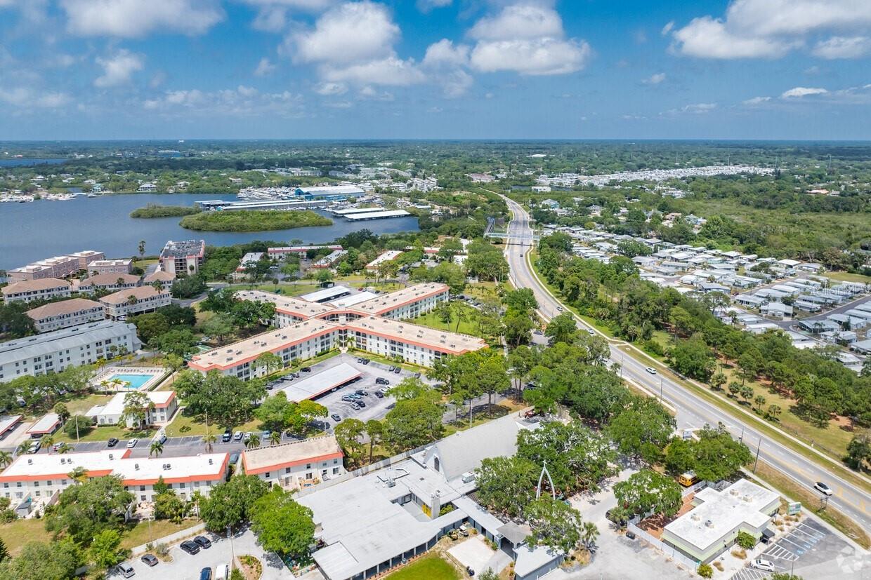 2700 Bayshore Blvd #2308, Dunedin, FL 34698