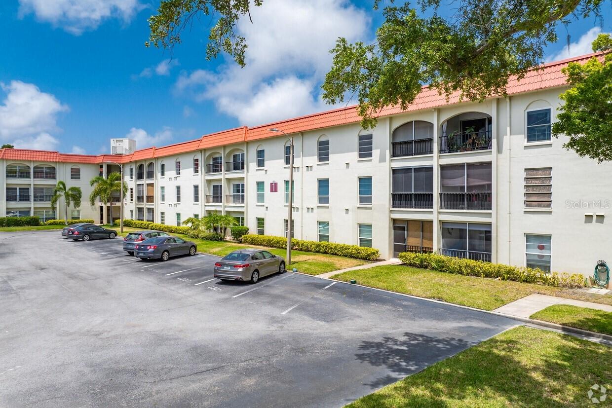 2700 Bayshore Blvd #2308, Dunedin, FL 34698