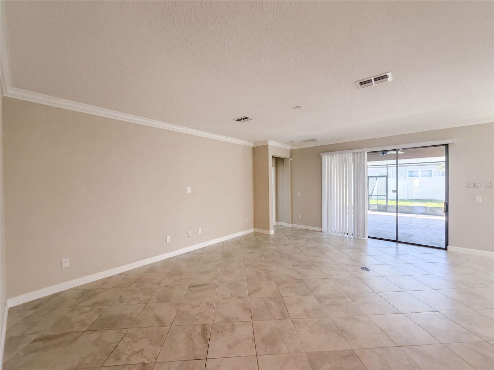 31351 Cannon Rush Dr, San Antonio, FL 33576
