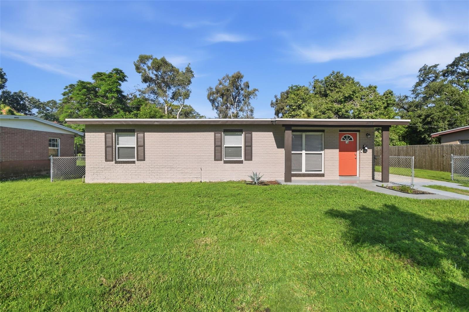 4359 Neptune Dr SE, St Petersburg, FL 33705