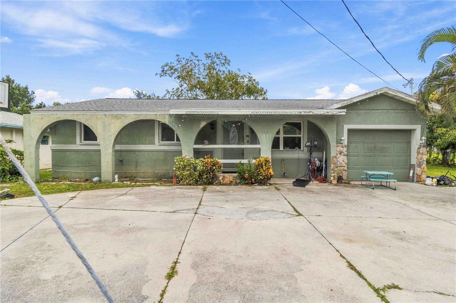 1505 1st Ave E, Palmetto, FL 34221