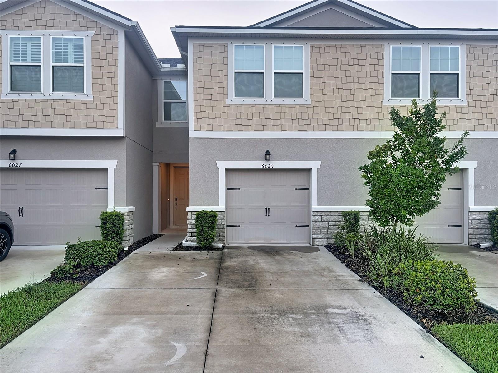 6025 Grand Sonata Ave, Lutz, FL 33558