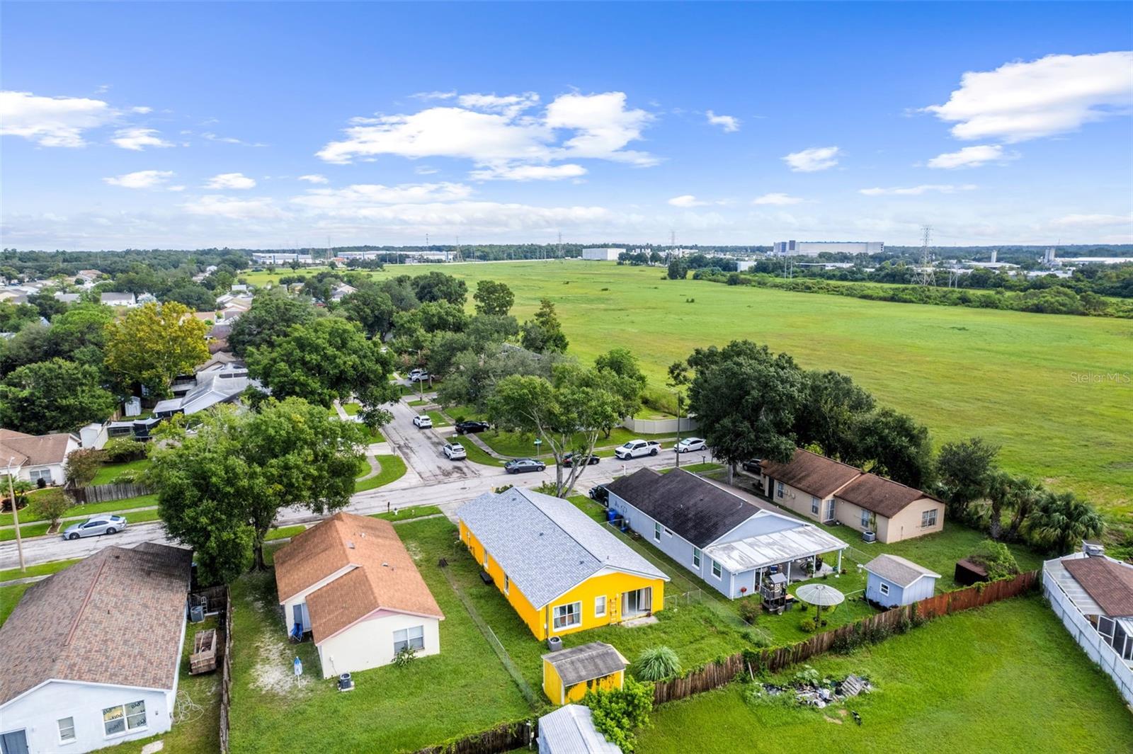 8106 Riverboat Dr, Temple Terrace, FL 33637