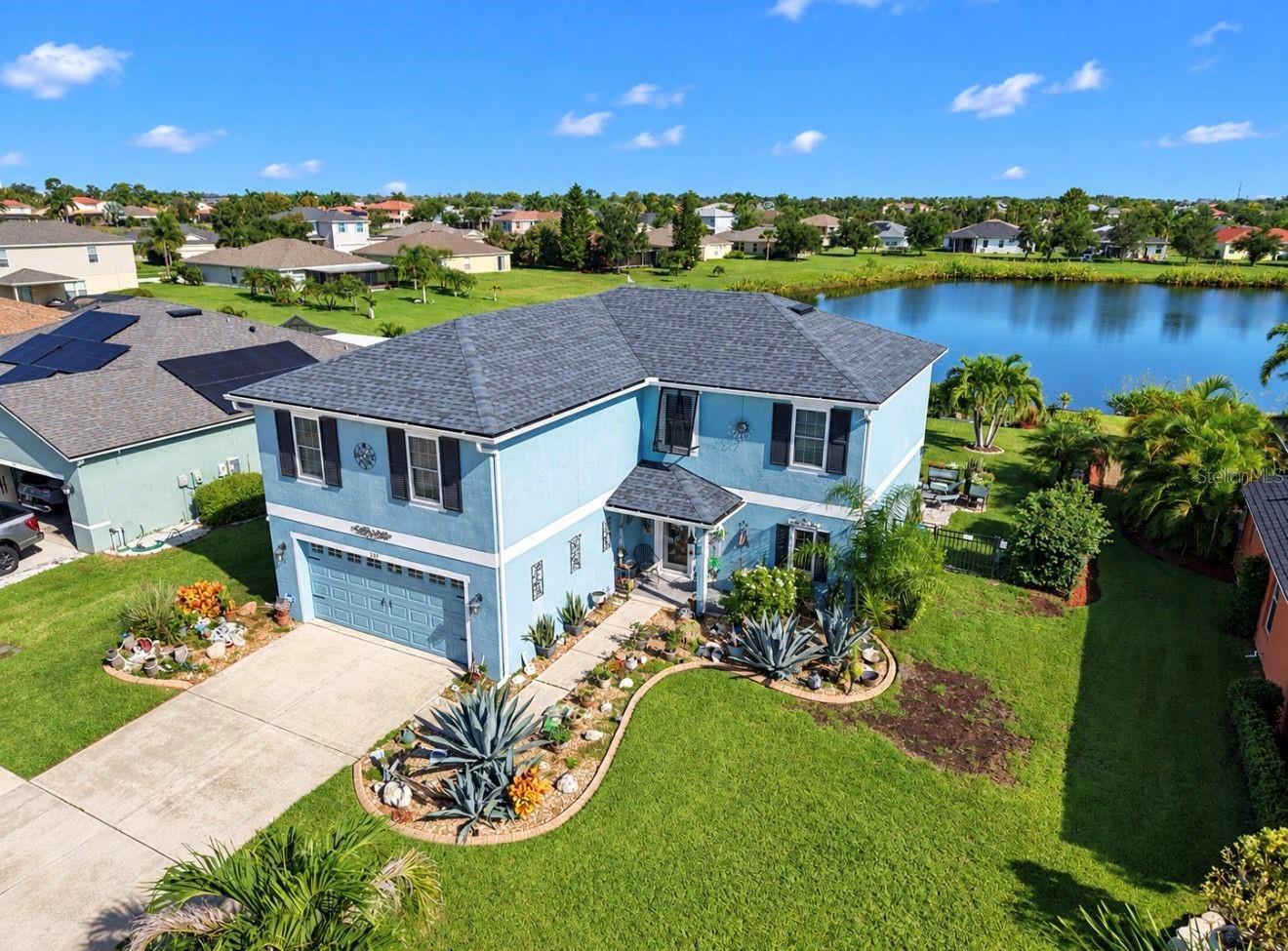 337 Star Shell Dr, Apollo Beach, FL 33572