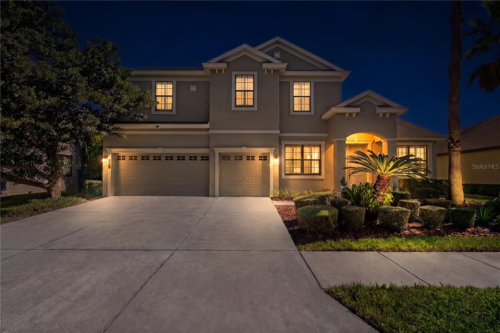 7931 Hampton Lake Dr, Tampa, FL 33647