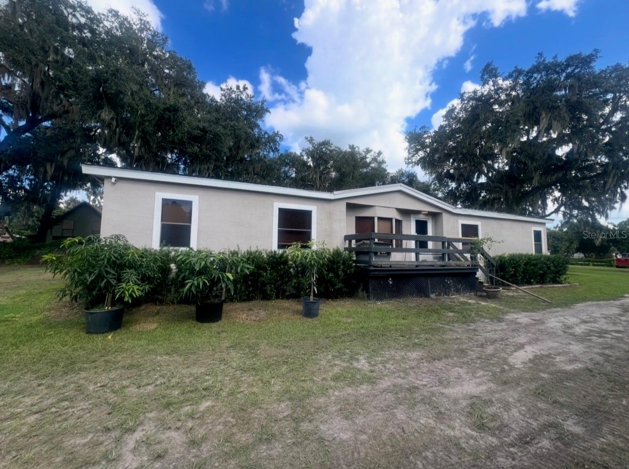 2250 Nichols Rd, Lithia, FL 33547