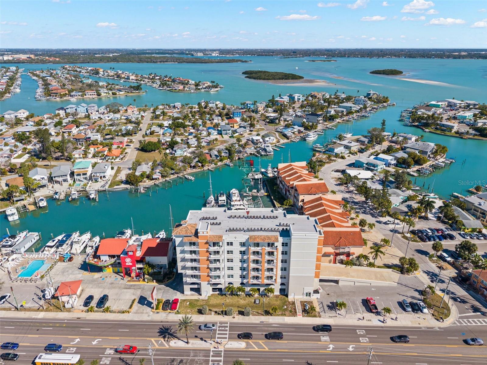 13101 Gulf Blvd #1605, Madeira Beach, FL 33708