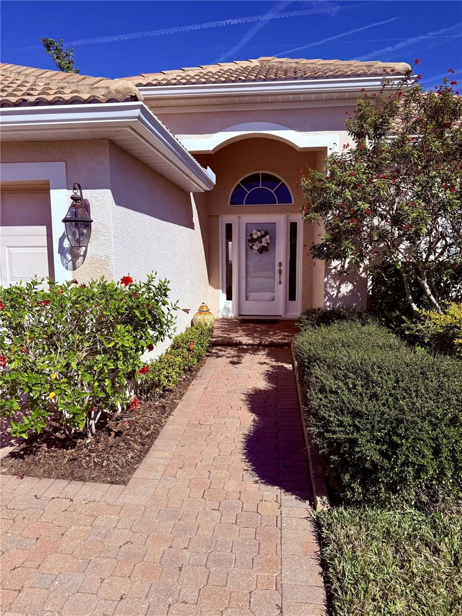 6837 74th Street Cir E, Bradenton, FL 34203