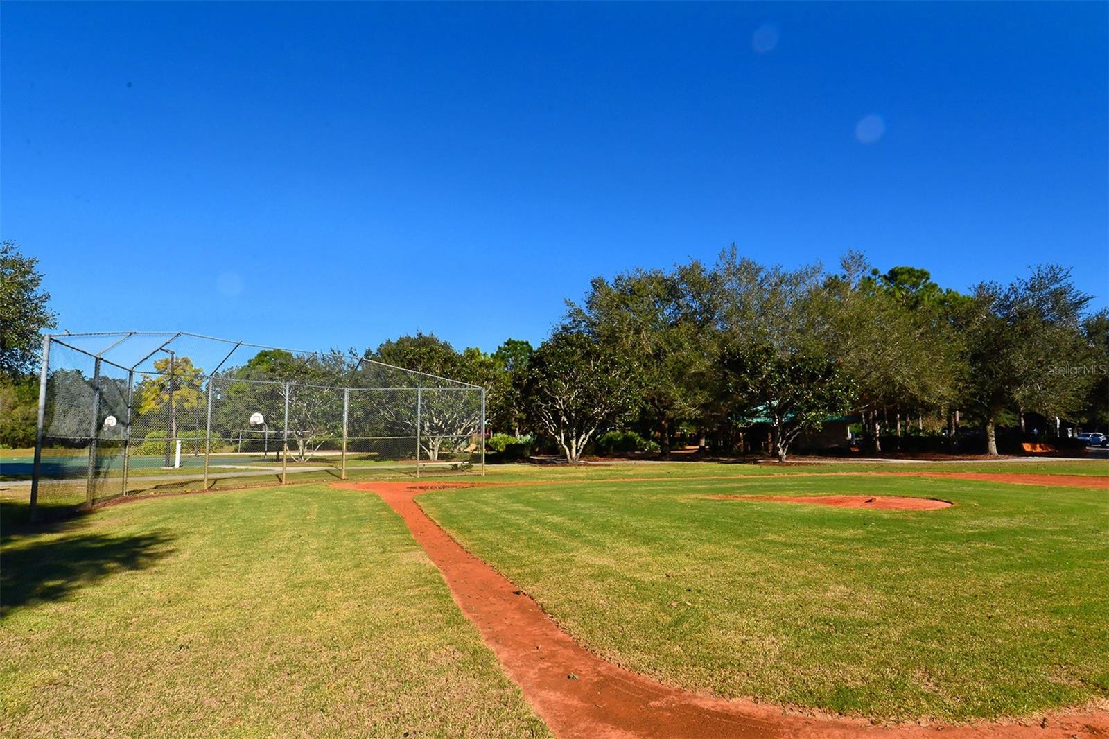 6302 Rosefinch Ct #102, Bradenton, FL 34202