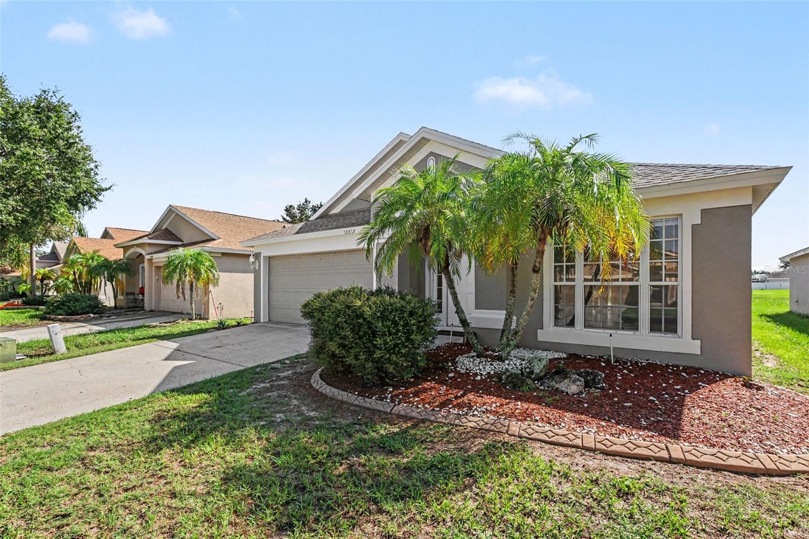 10317 Hunters Haven Blvd, Riverview, FL 33578
