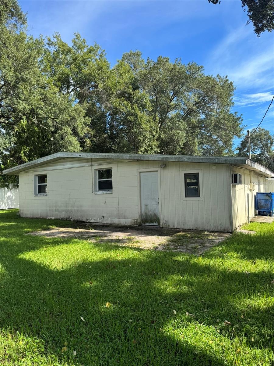 3033 Karen Ave, Largo, FL 33774