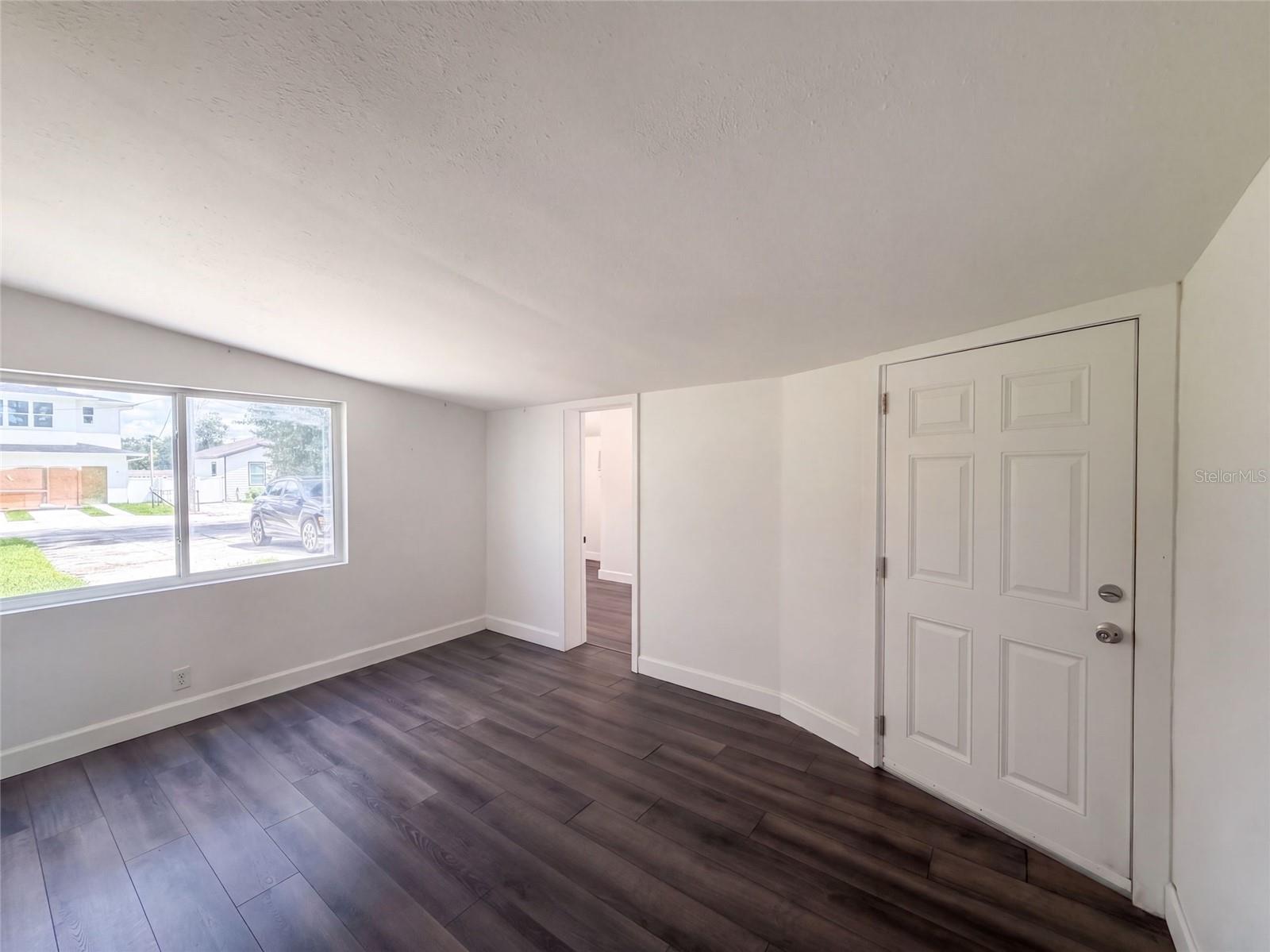 212 W Hiawatha St, Tampa, FL 33604