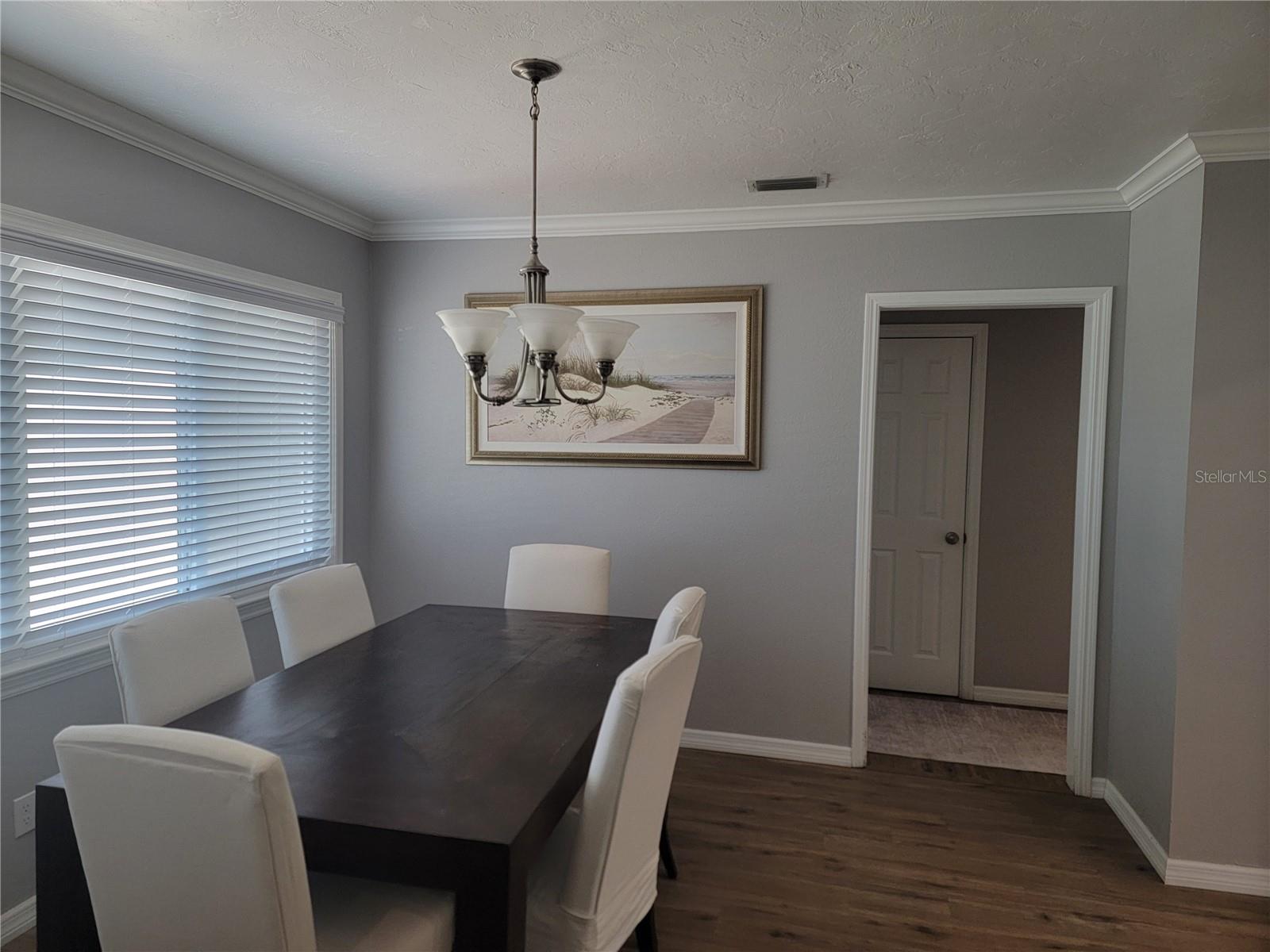 516 1st Ave E, Bradenton, FL 34208