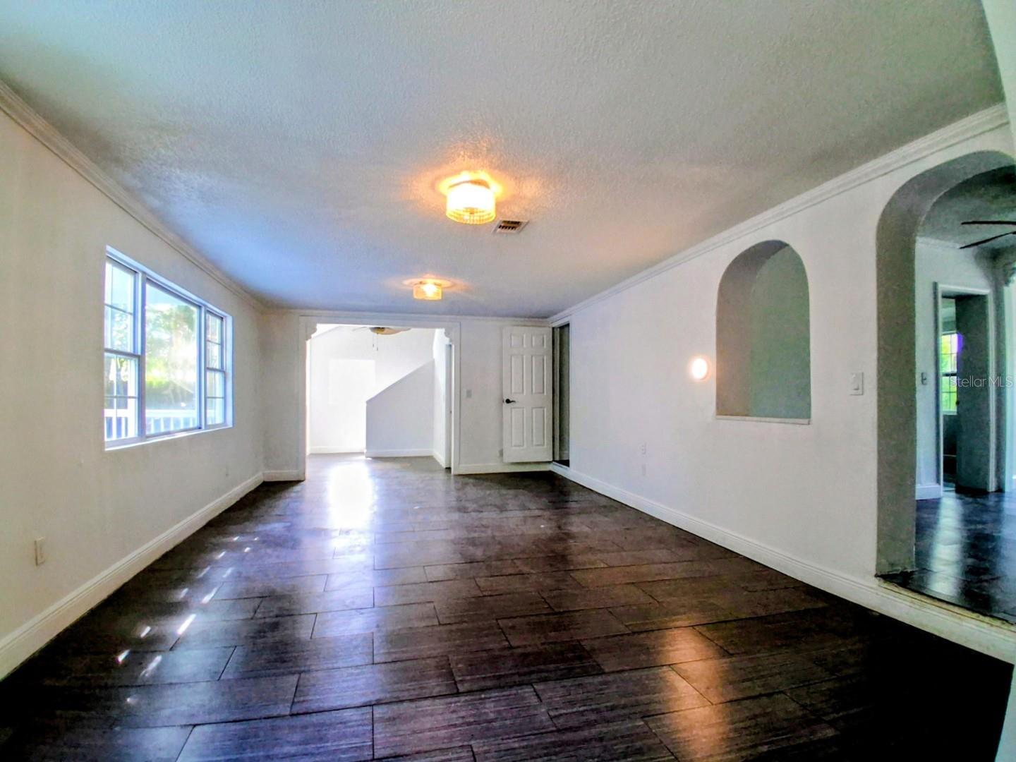 1655 Drew St, Clearwater, FL 33755