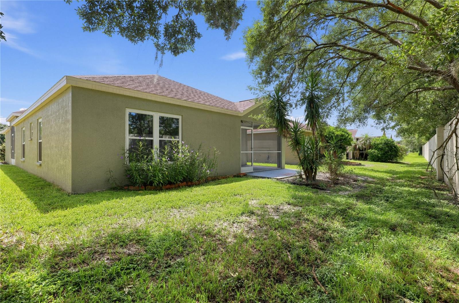 26521 Whirlaway Ter, Wesley Chapel, FL 33544