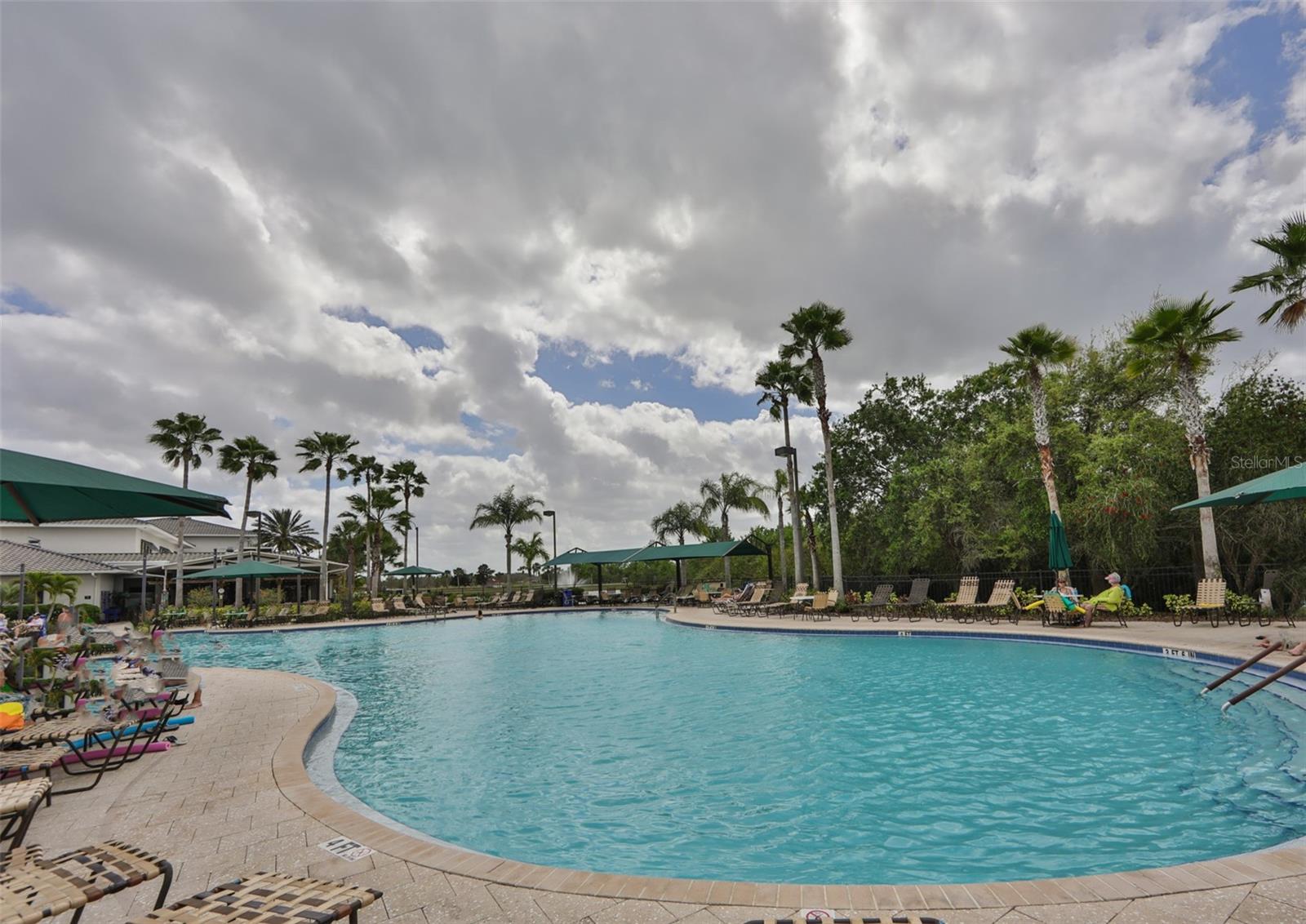 1251 Corinth Greens Dr, Sun City Center, FL 33573