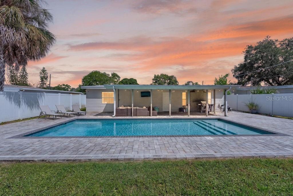4710 W Trilby Ave, Tampa, FL 33616